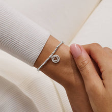 Load image into Gallery viewer, JOMA JEWELLERY | CONFETTI A LITTLE | HAPPY BIRTHDAY AUNTIE