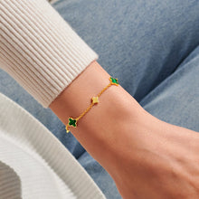 Load image into Gallery viewer, JOMA JEWELLERY | LOVED BY YOU | GREEN CLOVER BRACELET