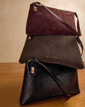 Load image into Gallery viewer, KATIE LOXTON | ORIN TWIST LOCK SMALL SHOULDER BAG | BLACK DISTRESSED BLACK