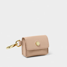 Load image into Gallery viewer, KATIE LOXTON | EVIE CLIP ON AIRPOD CASE | NUDE PINK