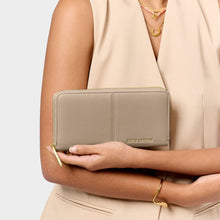 Load image into Gallery viewer, KATIE LOXTON | LAILA LARGE PURSE | LIGHT TAUPE