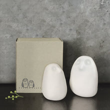 Load image into Gallery viewer, EAST OF INDIA TWO LITTLE OWLS PORCELAIN FREESTANDING MATCHBOX