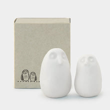 Load image into Gallery viewer, EAST OF INDIA TWO LITTLE OWLS PORCELAIN FREESTANDING MATCHBOX
