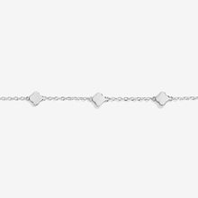 Load image into Gallery viewer, JOMA JEWELLERY | MINI CHARMS | CLOVER | BRACELET
