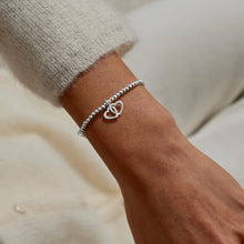 Load image into Gallery viewer, JOMA JEWELLERY | CHRISTMAS CRACKER ADULTS | MERRY CHRISTMAS FABULOUS FRIEND BRACELET
