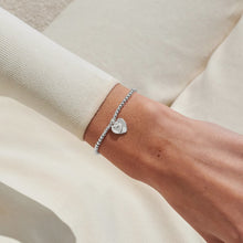 Load image into Gallery viewer, JOMA JEWELLERY | MOTHER'S DAY A LITTLE | LUCKY TO HAVE A MUM LIKE YOU
