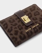 Load image into Gallery viewer, KATIE LOXTON | ORIN TWIST LOCK PURSE | CHOCOLATE LEOPARD
