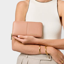 Load image into Gallery viewer, KATIE LOXTON | LAILA LARGE PURSE | PEONY BLUSH
